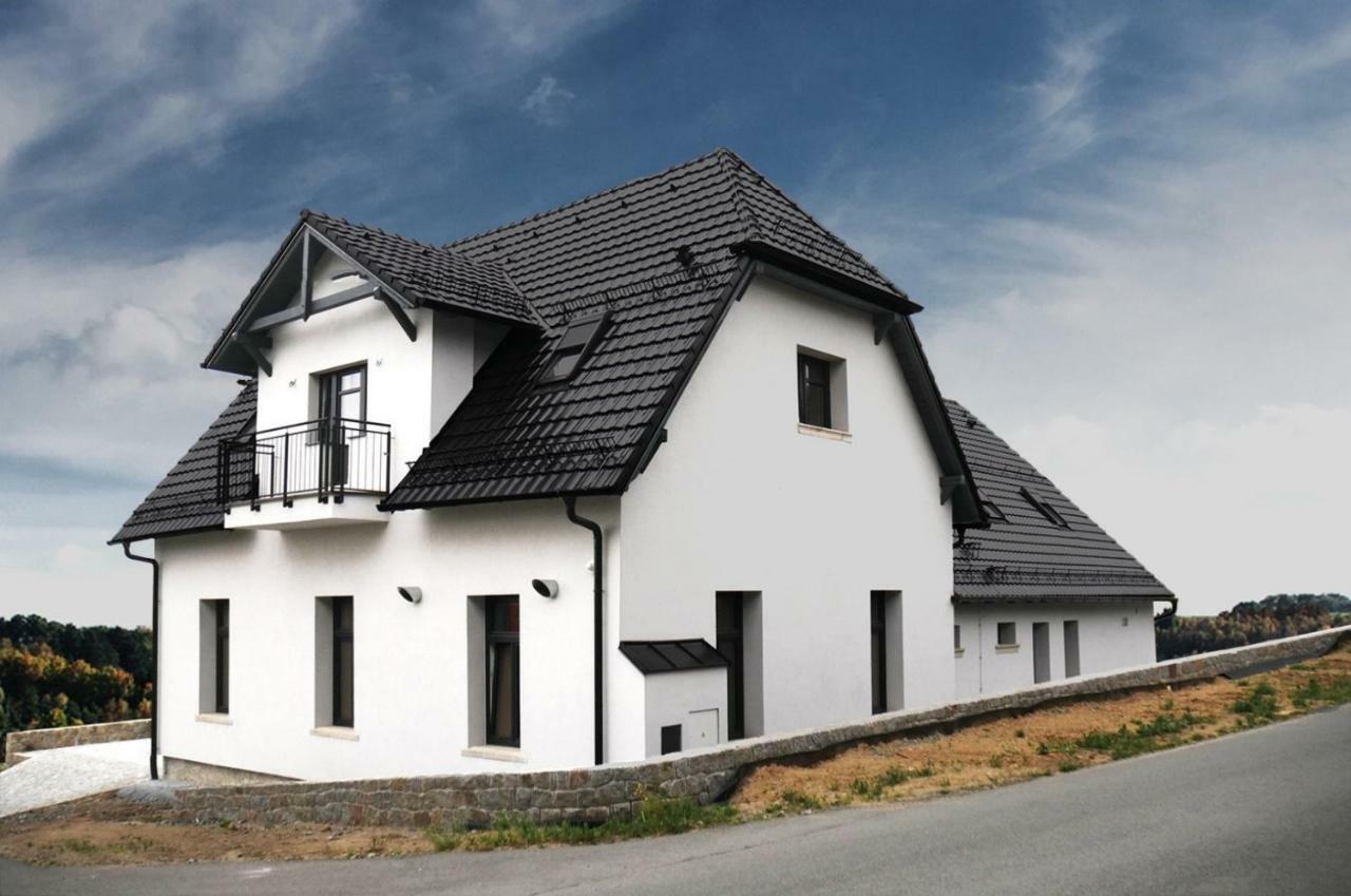 Penzion Na Zlate Ceste Tachov  Buitenkant foto